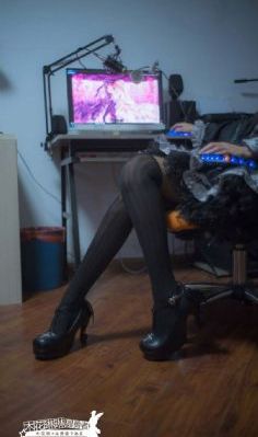一个人视频www_迅雷手机免费观看